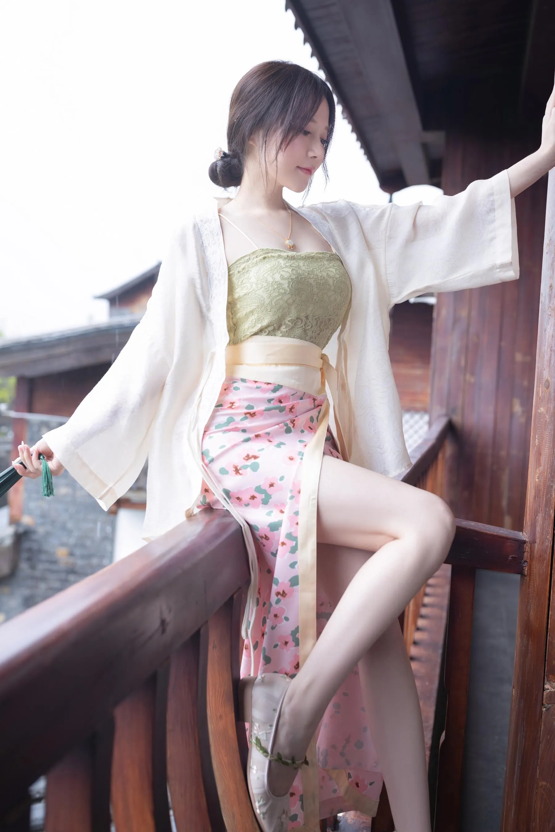 NO.0009 秀人名模鱼子酱Fish内部私购未上架《古风如画》写真 [74P]插图8